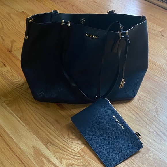 Michael Kors Dark Blue Leather Tote - Picture 6 of 7